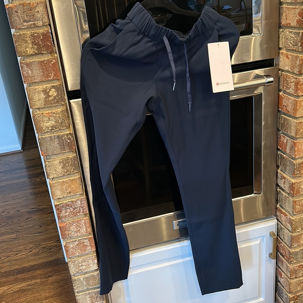Lululemon, On the Fly Pant, Woven